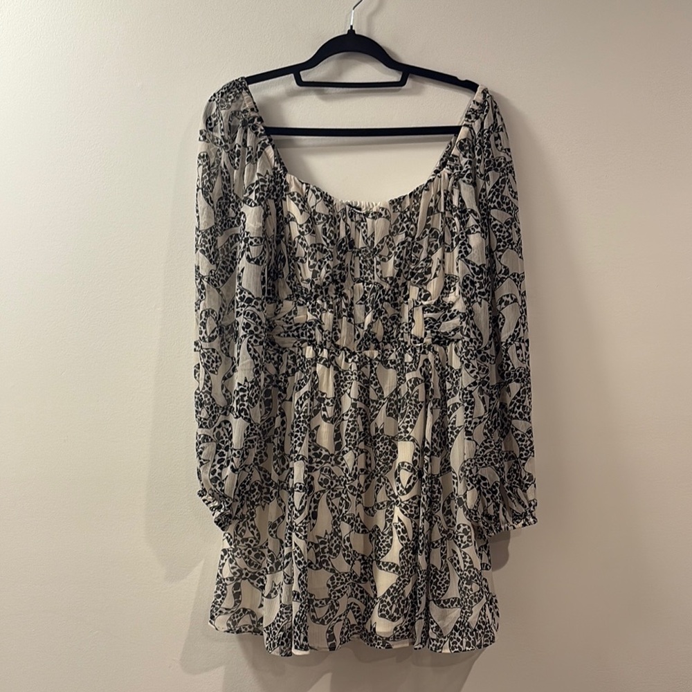 Express Black and White Long Sleeve Dress